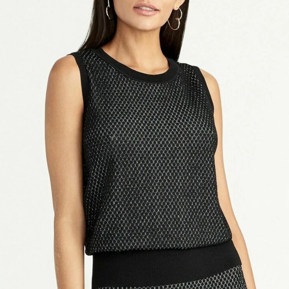 Rachel Roy Crewneck Sleeveless Black and White Knit Sweater Size M